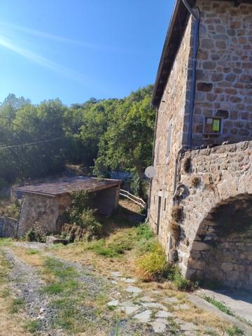Maison en pierres à vendre 7 pièces SAINT MARTIN DE VALAMAS (07)