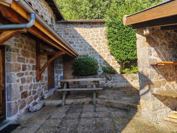 Maison en pierres à vendre 7 pièces SAINT MARTIN DE VALAMAS (07)