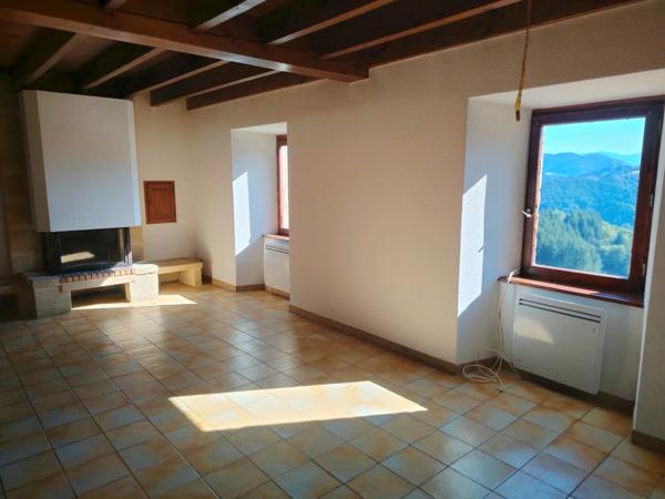 Maison en pierres à vendre 7 pièces SAINT MARTIN DE VALAMAS (07)