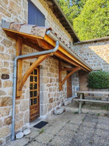 Maison en pierres à vendre 7 pièces SAINT MARTIN DE VALAMAS (07)
