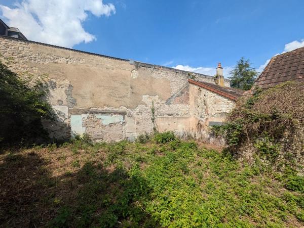 Maison La Charite Sur Loire 4 pièce(s) jardin 390 m²