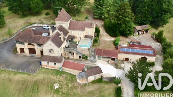 Maison à vendre 11 pièces 309 m² Puy-l'Évêque