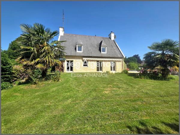 Maison à FOUGERES, 35300 - 7 pièces 155m²