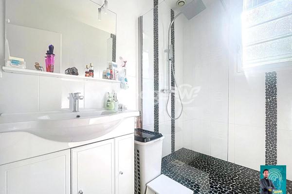 Maison à vendre 7 pièces de 134 m² à Jouy-le-Moutier