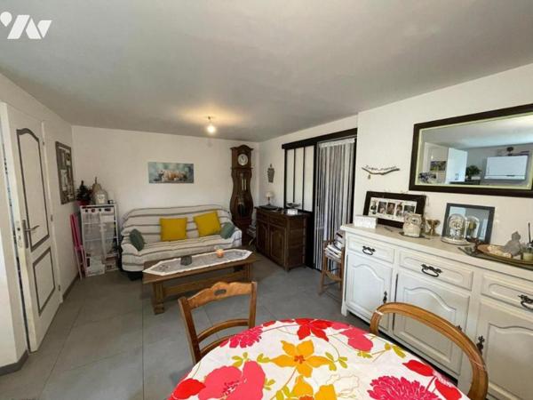 Maison de 184 m² et ses dépendances.