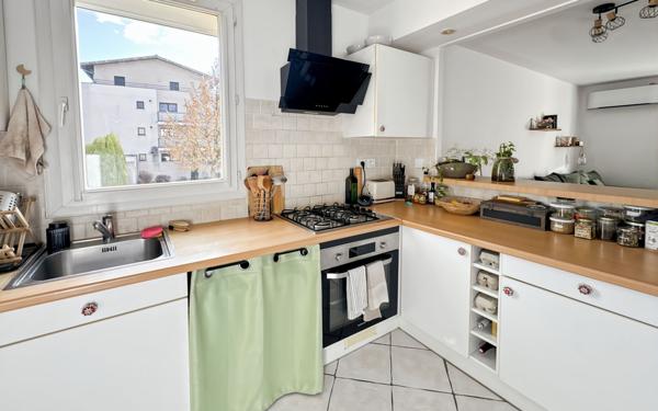 Appartement à vendre    3 pièces •  Guilherand-Granges