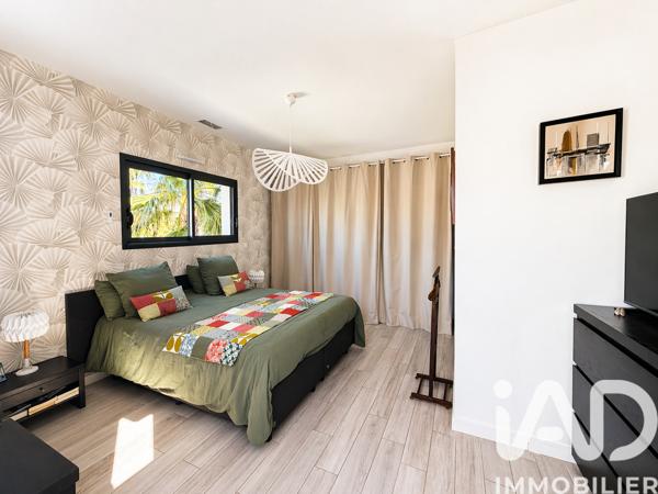 Maison à vendre 7 pièces 168,27 m² Nîmes
