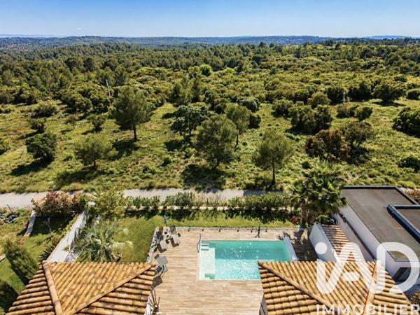 Maison à vendre 7 pièces 168,27 m² Nîmes