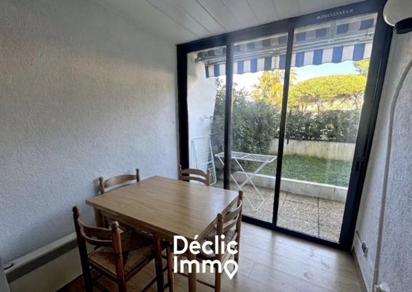 Vente appartement ancien La grande-motte, 33m² 2 pièces 222 000€ avec piscine