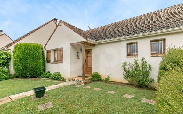 Maison à vendre    4 pièces •  Lésigny