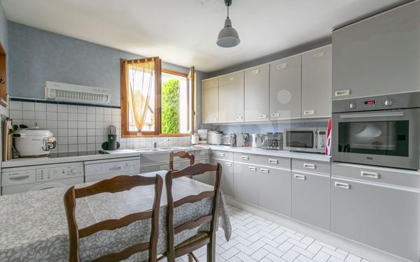 Maison à vendre    4 pièces •  Lésigny