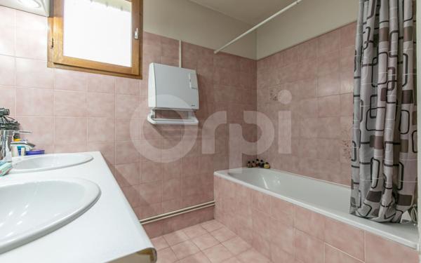 Maison à vendre    4 pièces •  Lésigny