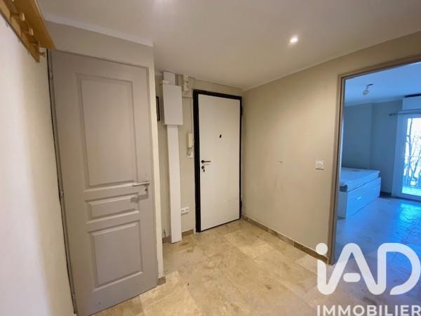 Appartement à vendre 5 pièces 94 m² Fréjus