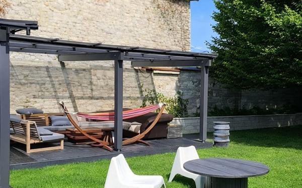 Maison à vendre    5 pièces •  La Ville-du-Bois