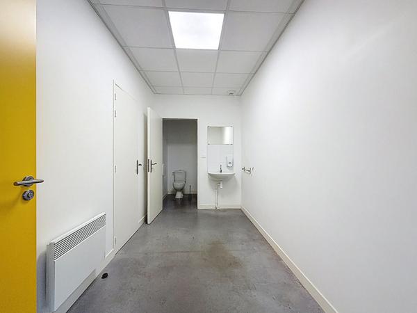 Local d'activité Brissac Loire Aubance 800 m2