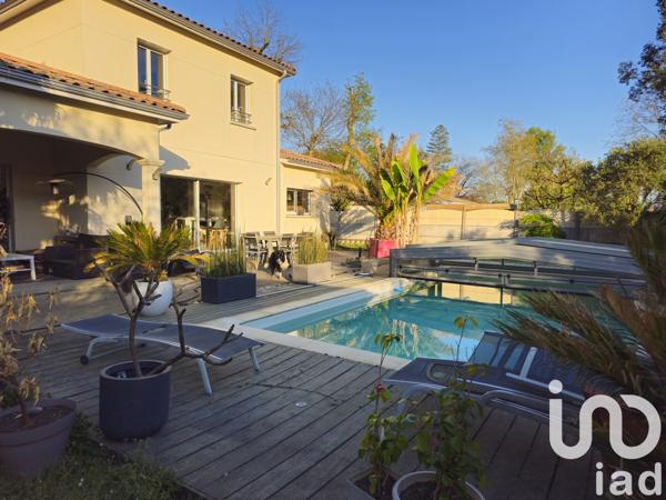Maison à vendre 7 pièces 176 m² Pessac