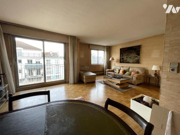 ROSNY-SOUS-BOIS / CENTRE-VILLE - APPARTEMENT 5 PIÈCES ÉTAGE ÉLEVÉ + CAVE + DOUBLE-GARAGE