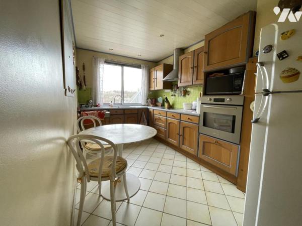 ROSNY-SOUS-BOIS / CENTRE-VILLE - APPARTEMENT 5 PIÈCES ÉTAGE ÉLEVÉ + CAVE + DOUBLE-GARAGE