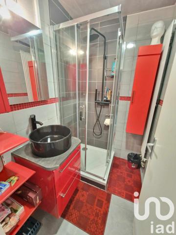 Appartement 5 pièces de 102 m² à Saran (45770)