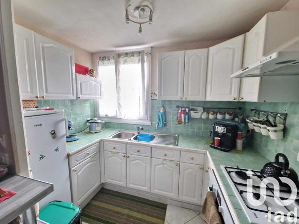 Appartement 5 pièces de 102 m² à Saran (45770)