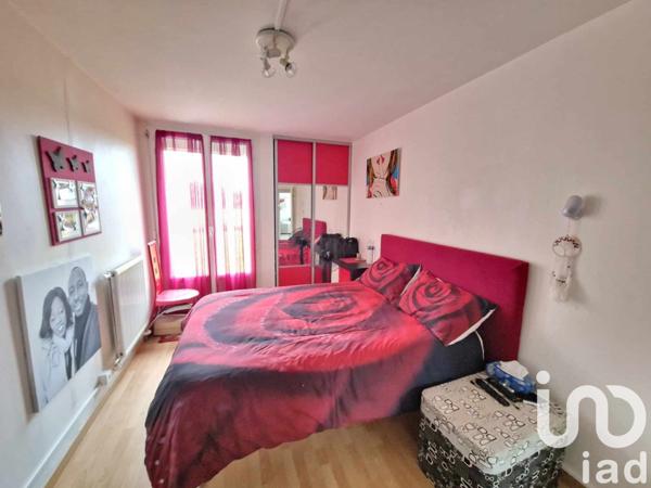 Appartement 5 pièces de 102 m² à Saran (45770)