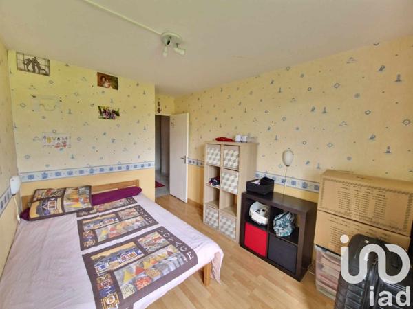 Appartement 5 pièces de 102 m² à Saran (45770)