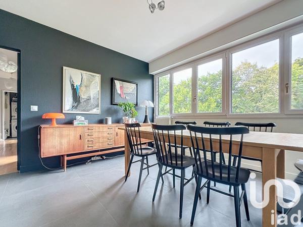 Appartement 6 pièces de 123 m² à Vaux-le-Pénil (77000)