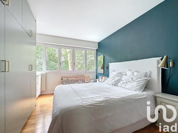 Appartement 6 pièces de 123 m² à Vaux-le-Pénil (77000)