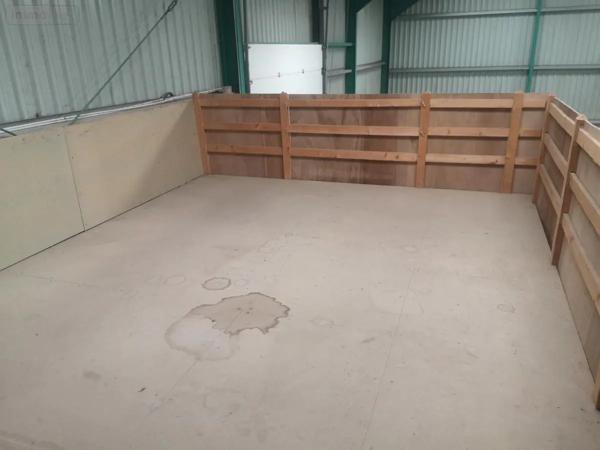 Location - Fonds et/ou murs commerciaux Graincourt-lès-Havrincourt 62147 300 m 2 300 m 2