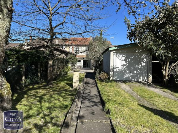 Maison à vendre 5 pièces 138.82m² Coutras (33230)