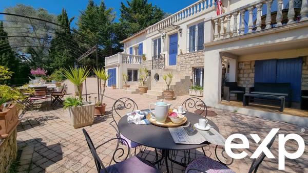 Villa de charme au calme avec piscine et aperçu mer - Le Cannet