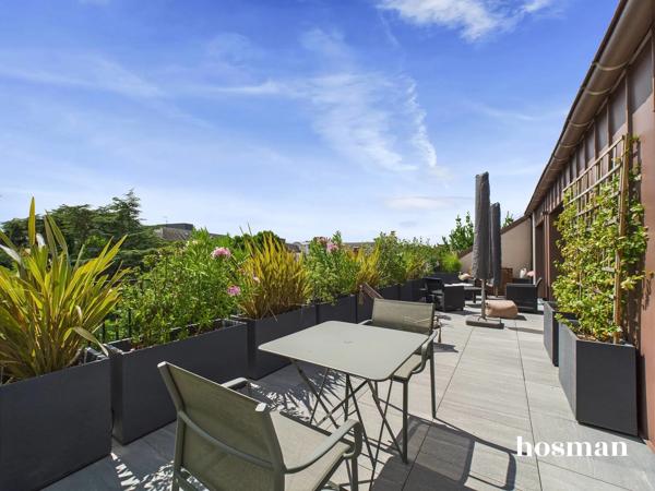 Superbe duplex T3 de 89,83 m2 (103,96 m2 au sol) avec terrasse de 37 m2 - place de parking - Quartier Saint-Donatien à Nantes