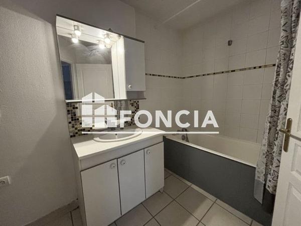 Location Appartement 3 pièces 98.74 m² - 1 PLACE DES TERREAUX Lyon 69001