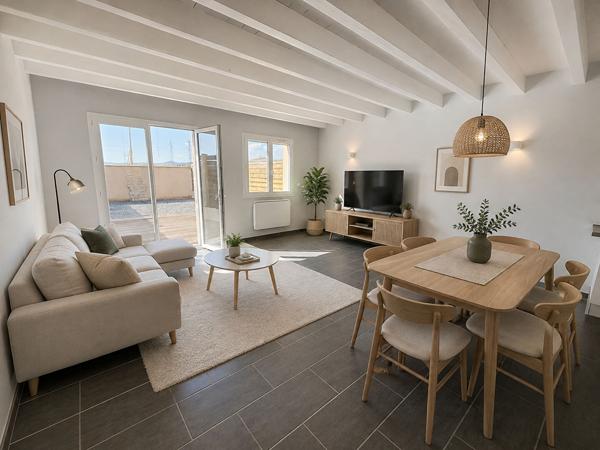 Maison à vendre à Montbrison - 4 pièces, 2 chambres, jardin plein Sud et 2 stationnements