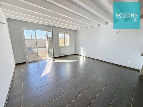 Maison à vendre à Montbrison - 4 pièces, 2 chambres, jardin plein Sud et 2 stationnements