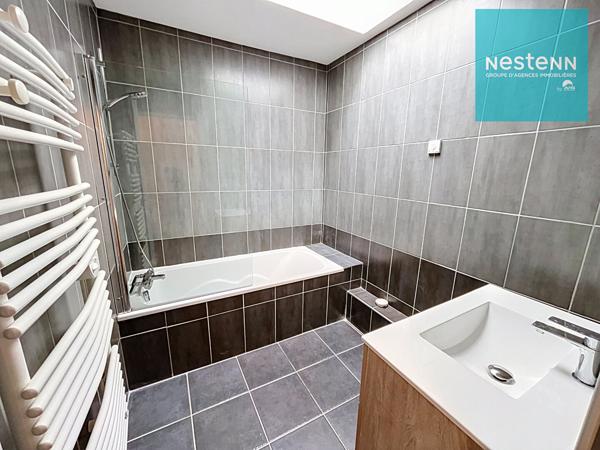 Maison à vendre à Montbrison - 4 pièces, 2 chambres, jardin plein Sud et 2 stationnements
