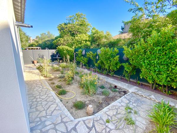 CLERMONT-L’HÉRAULT Villa 130m² 3Ch, Véranda + Garage + Cave + 479m² de Terrain