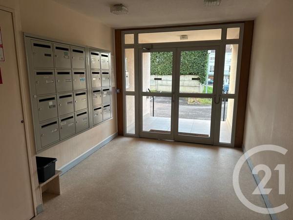 Appartement F2 à vendre  2 pièces - 48,45 m 2   CONDAT SUR VIENNE  - 87