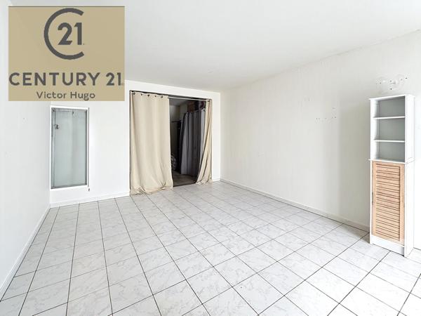 Appartement F2 à vendre  2 pièces - 48,45 m 2   CONDAT SUR VIENNE  - 87