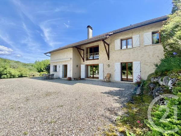 Maison à vendre  7 pièces - 208,56 m2 BELLEY - 01