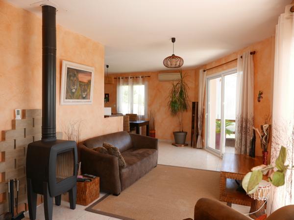 Saint-Astier (24110) Tous commerces à pied