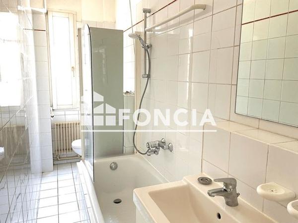 Location Appartement 2 pièces 44.9 m² - 41 AVENUE DU GAL MICHEL BIZOT Paris 75012