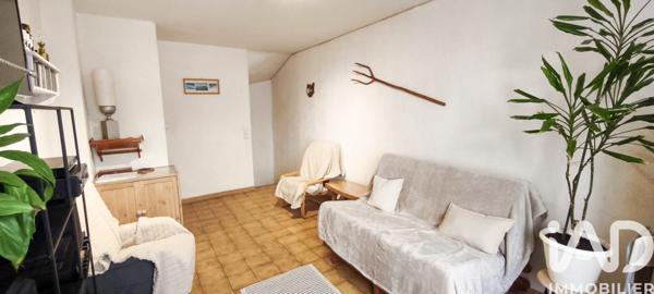 Maison à vendre 3 pièces 64 m² Pourrières