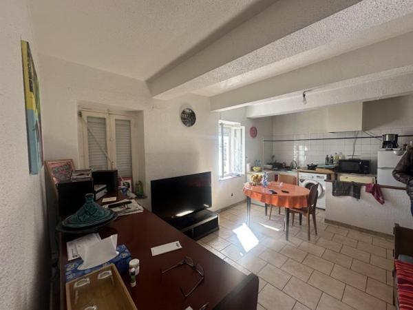 Immeuble Narbonne calme 230 m²