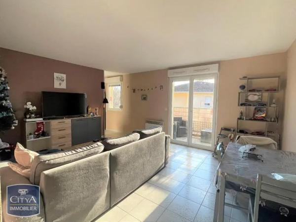 Appartement à louer 2 pièces 48.58m² Sorgues (84700)