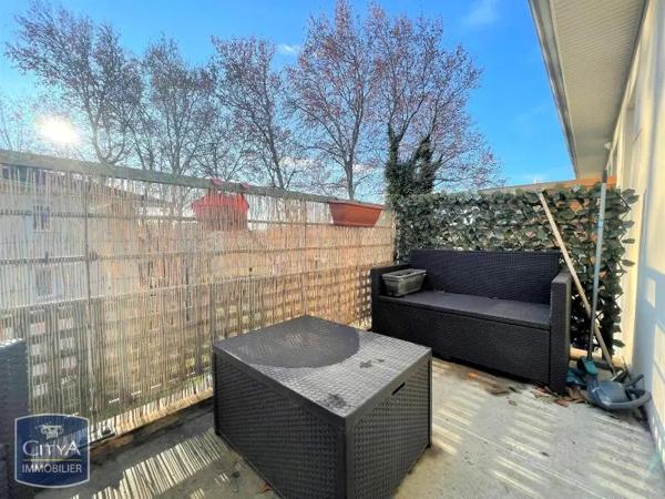 Appartement à louer 2 pièces 48.58m² Sorgues (84700)