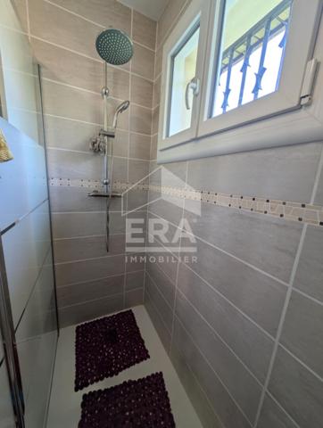 Maison de plain pied à vendre à Montpon-Ménestérol 3 pièces 78 m2