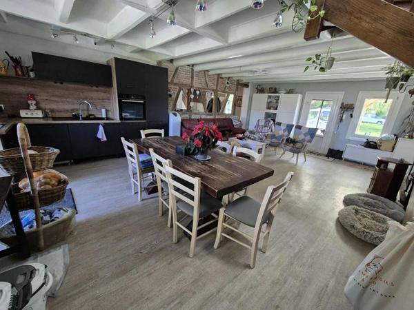 Maison Toutenant 7 pièce(s) 190 m2