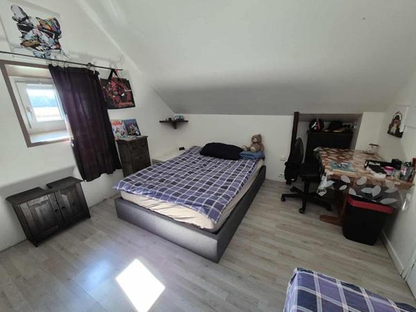 Maison Toutenant 7 pièce(s) 190 m2