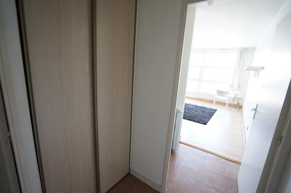 LILLE - EURALILLE - APPARTEMENT - STUDIO